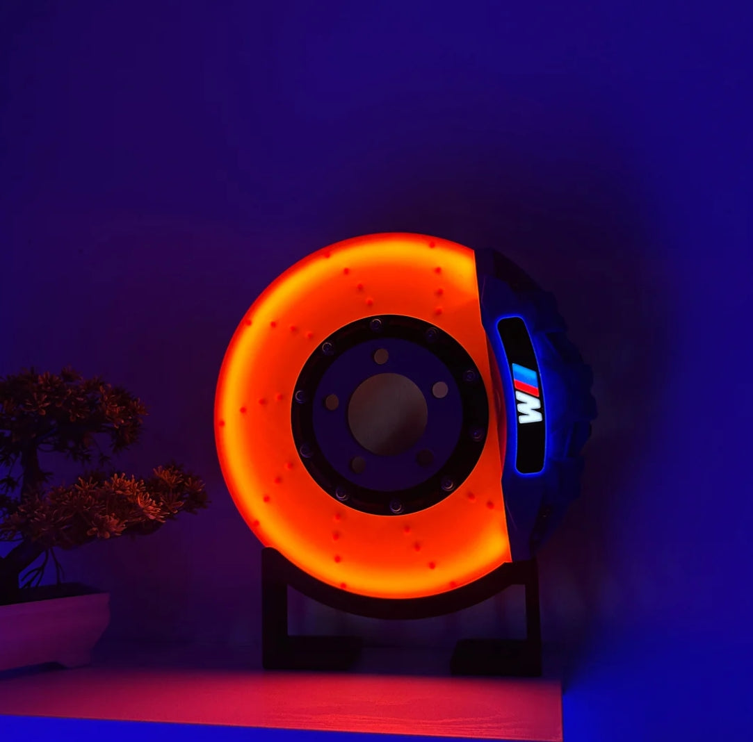 Wheelix™ LED Rims: the car enthusiasts ultimate ambient glow